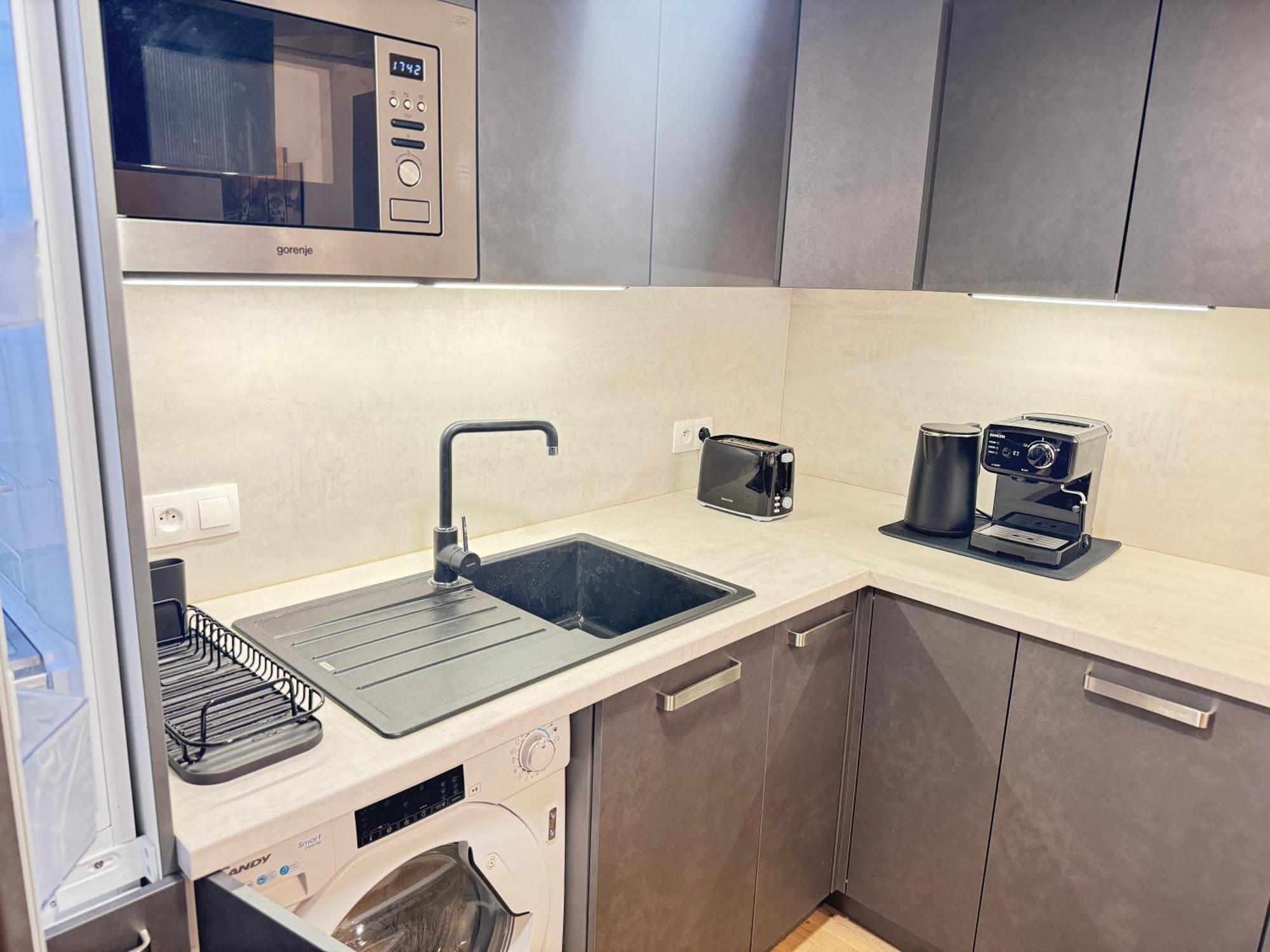 Free Parking - Cozy Apartment Near Vysehrad Railway Bridge Прага Экстерьер фото