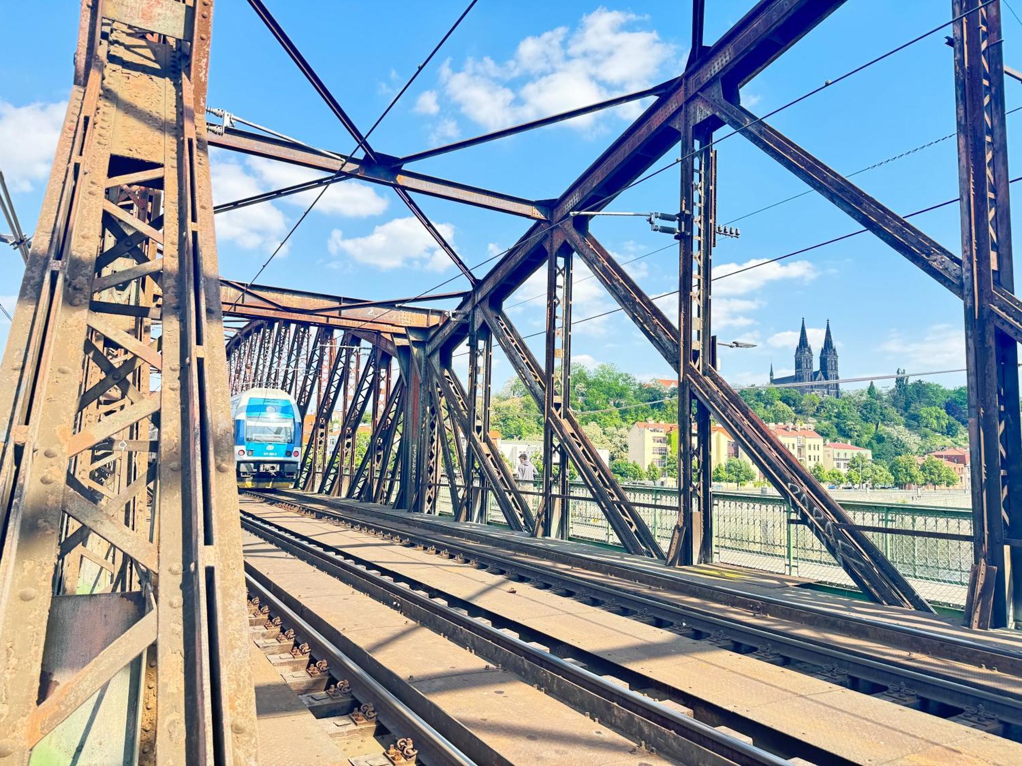 Free Parking - Cozy Apartment Near Vysehrad Railway Bridge Прага Экстерьер фото